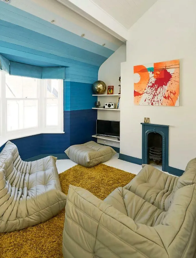 Stylish Seaside Maisonette - 200M To Beach Brighton 0*,  Storbritannien