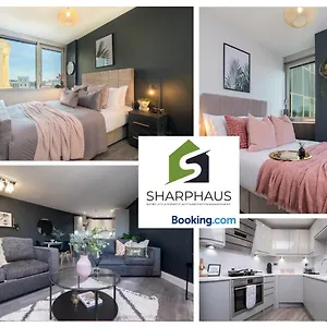 Cool & Comfy 2-bed Between The And The By Sharphaus Short Lets & Serviced Management Brighton