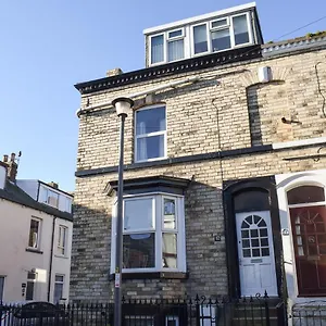 https://elgin-cottage.yorkshirehotels.net