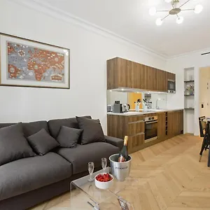 https://270-suite-haute.fr-paris.fr